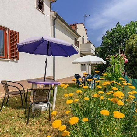 Apartments Pernar Poreč Eksteriør bilde