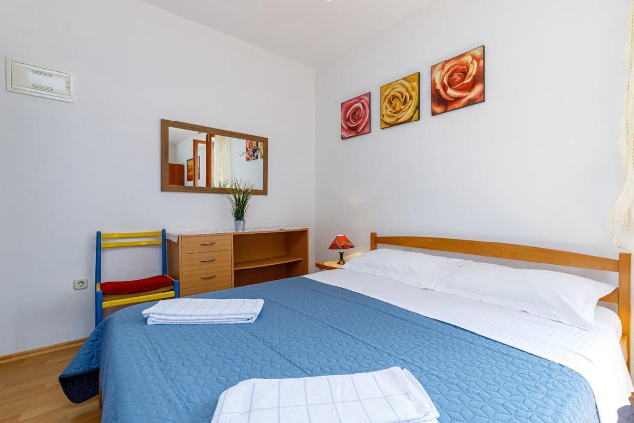 Apartments Pernar Poreč Eksteriør bilde