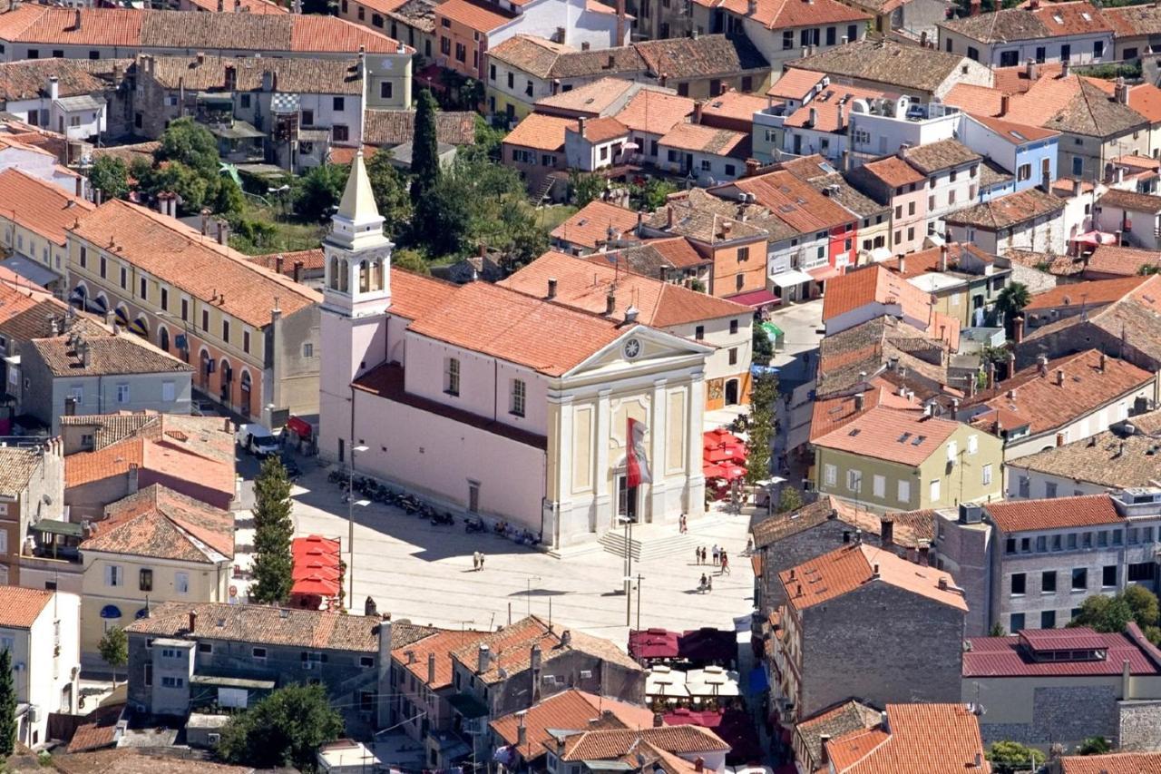 Apartments Pernar Poreč Eksteriør bilde